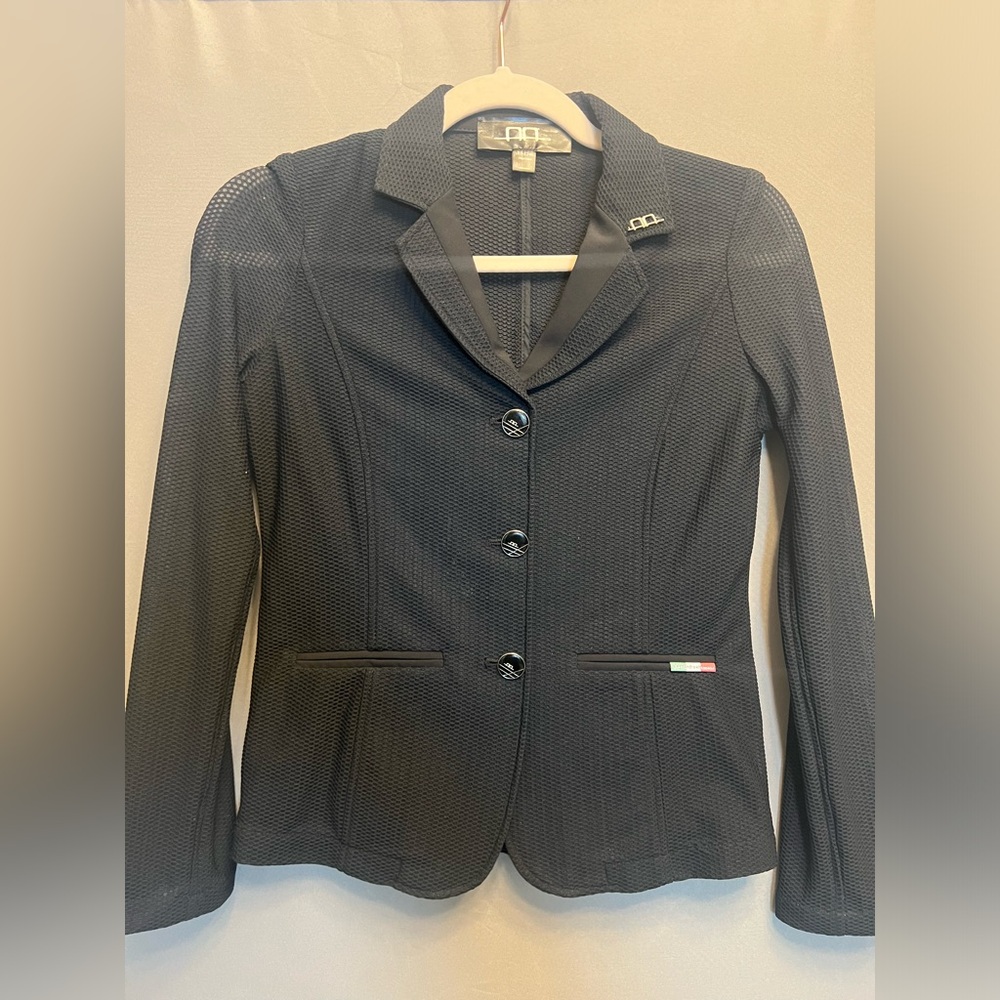 AA KIDS MOTION LITE MESH COMPETITION SHOW JACKET